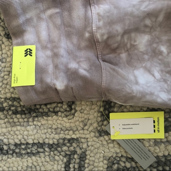 NWT All In Motion Rib Jogger gray taupe color tie dye size M - Picture 4 of 7